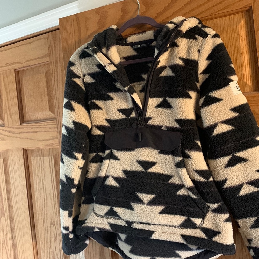 Northface campshire fleece hoodie